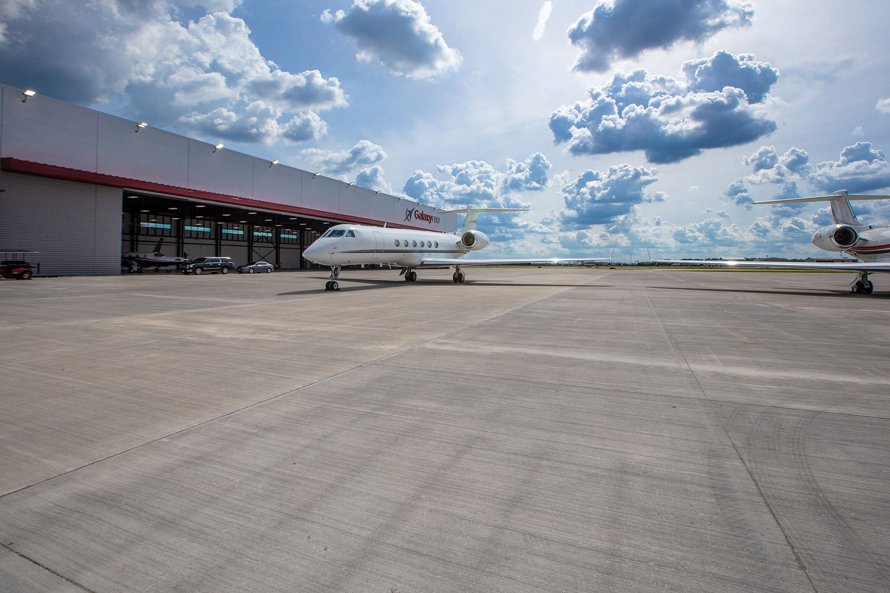 Galaxy FBO is now in Operation at the Houston William P. Hobby Airport