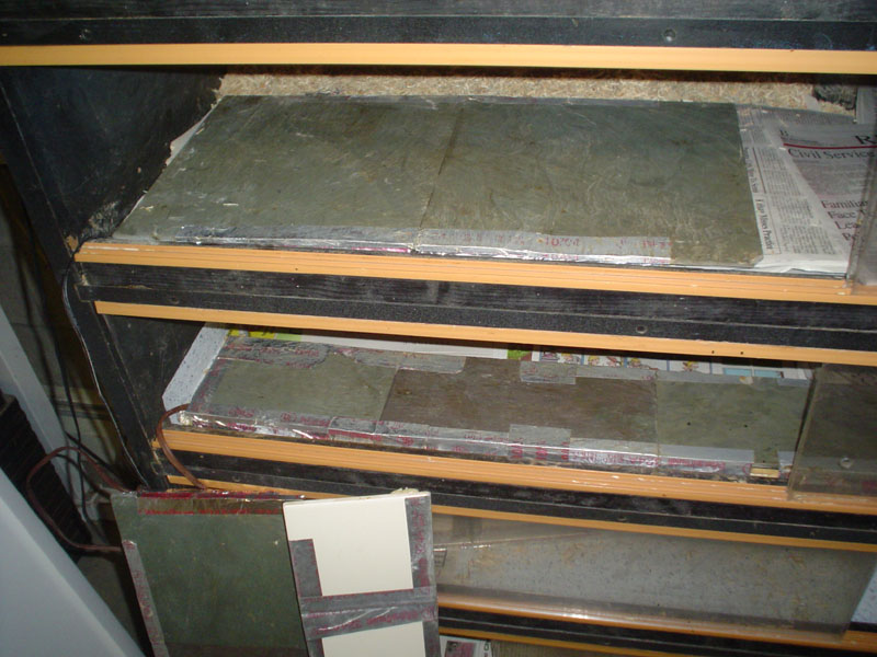 photo gallery > Cages, Terrariums, Ponds, Aquariums