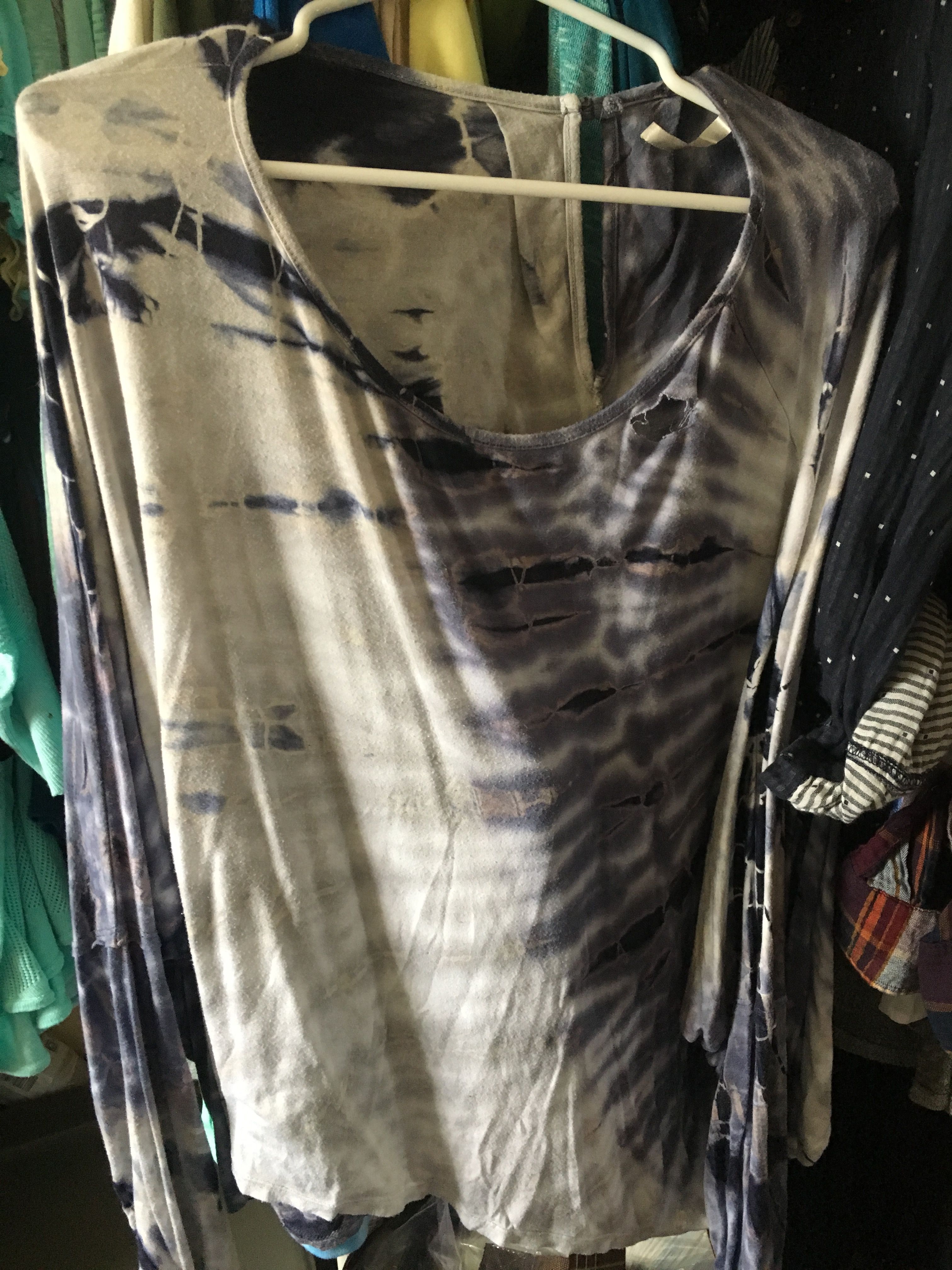 Dyeing Your Gown To Get The Perfect Color RobertGellerny