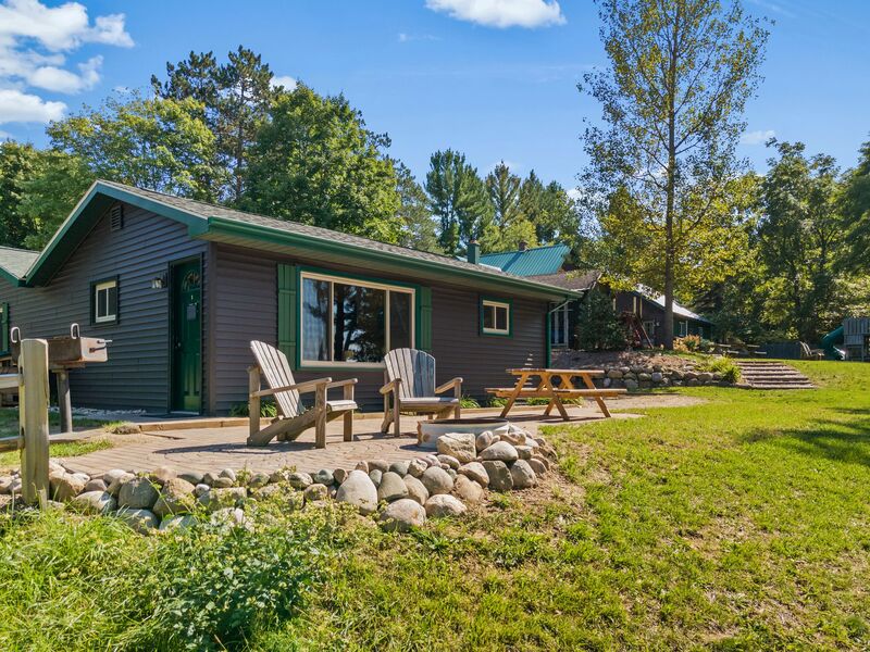 Sleeping Bear Resort Cabin 1 Rental Information in Lake Ann, MI