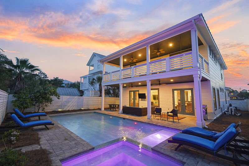 Out of the Blue Crystal Beach House with Private Pool and Golf Cart