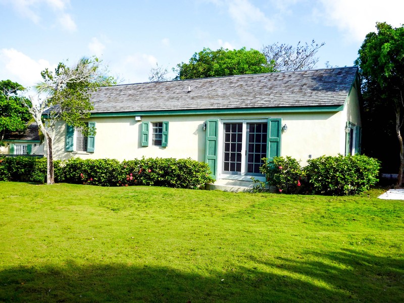 Book the Dilly Cottage Bahamas Vacation Rental Bahamas Real Estate