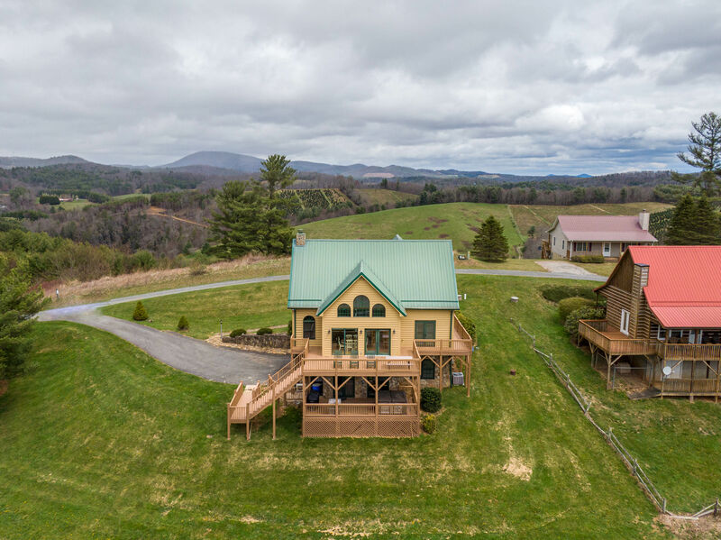 The Best Boone NC Cabin Rentals and Blowing Rock NC Cabin Rentals