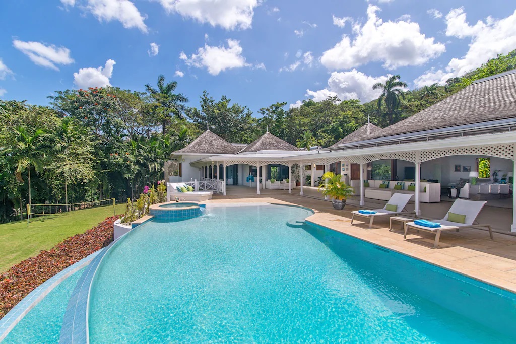 Allamanda Villa Montego Bay 5BR Jamaican holiday home