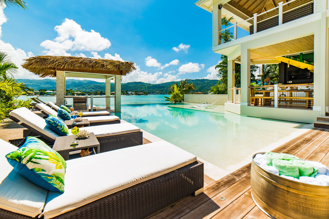 Montego Bay Jamaican Treasure Luxury Beachfront Villas
