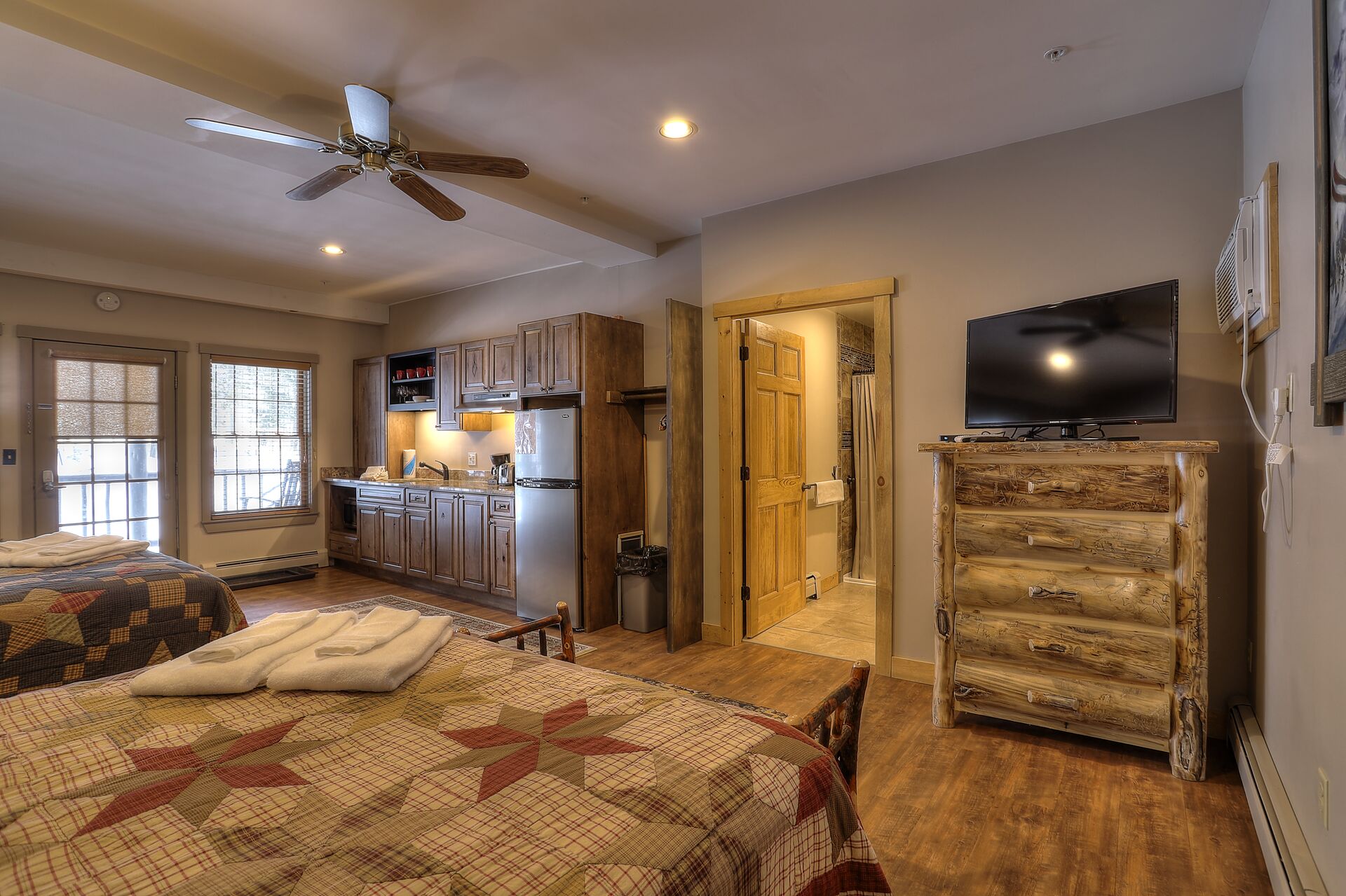 Rent Oquossoc Motel Country Suites 5 Maine Vacation Cottage Morton