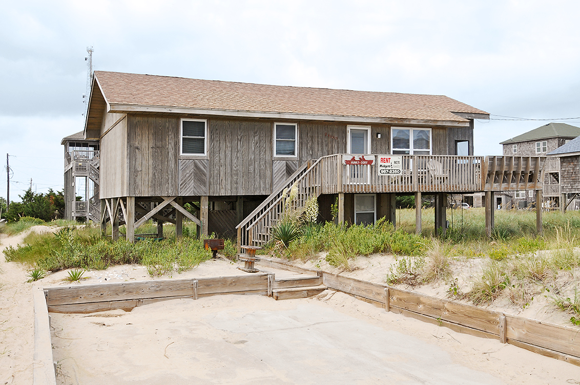 1 Lot Back Vacation Rental HunkyDory