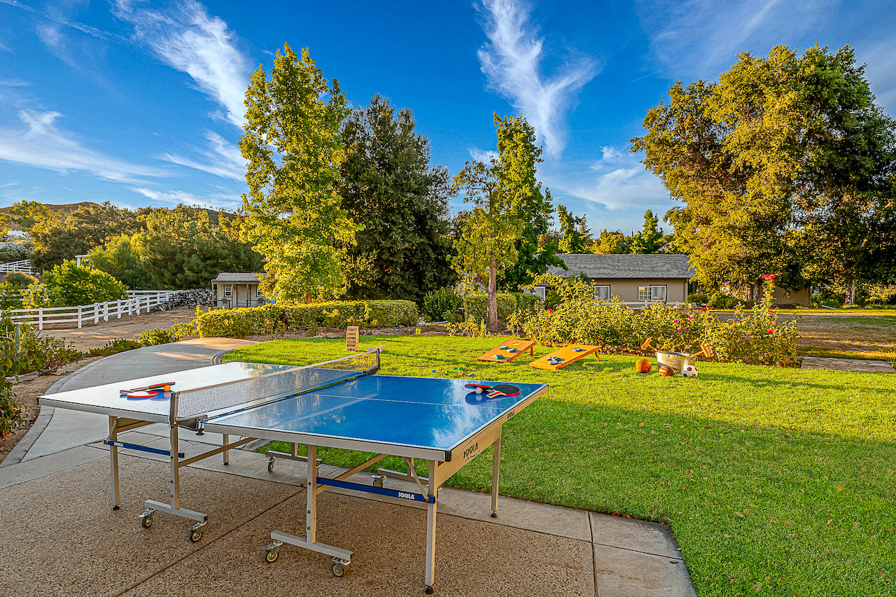 Book Oaktree Estate Temecula Luxury Vacation Rental Fieldtrip