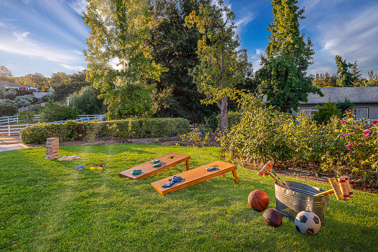 Book Oaktree Estate Temecula Luxury Vacation Rental Fieldtrip