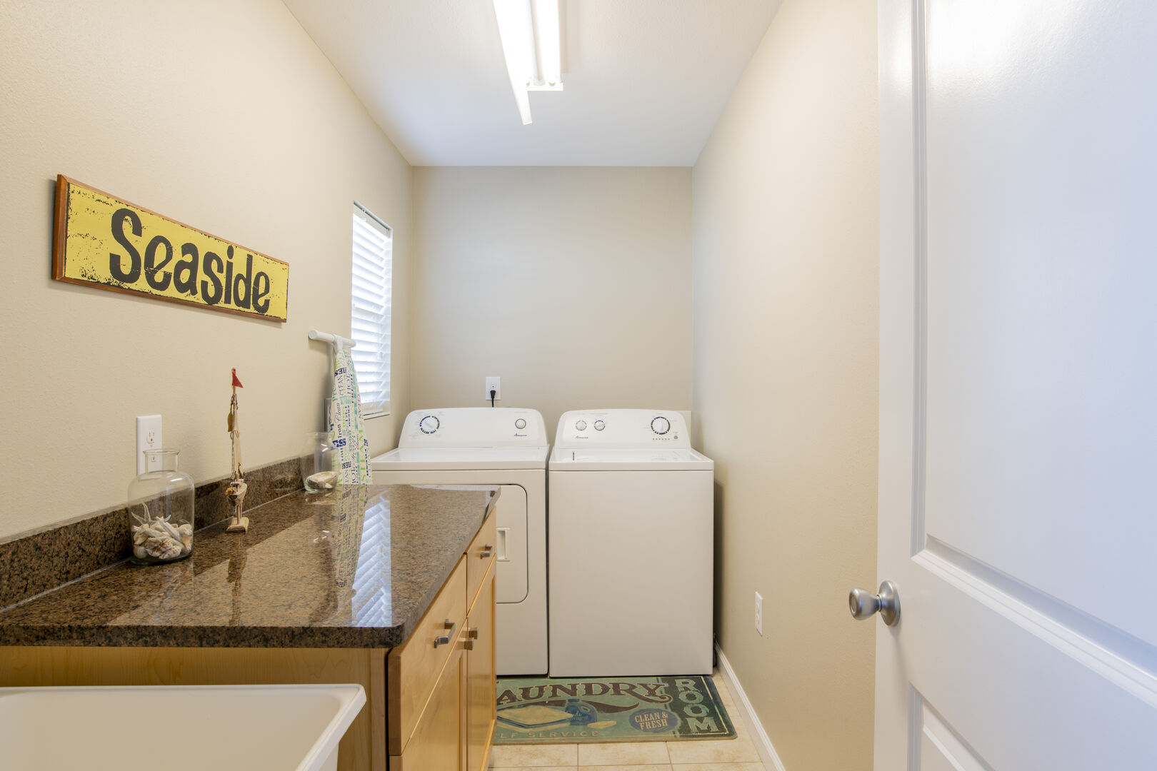 Roberts Brothers Vacation Rentals Davis' Pearl in West Beach