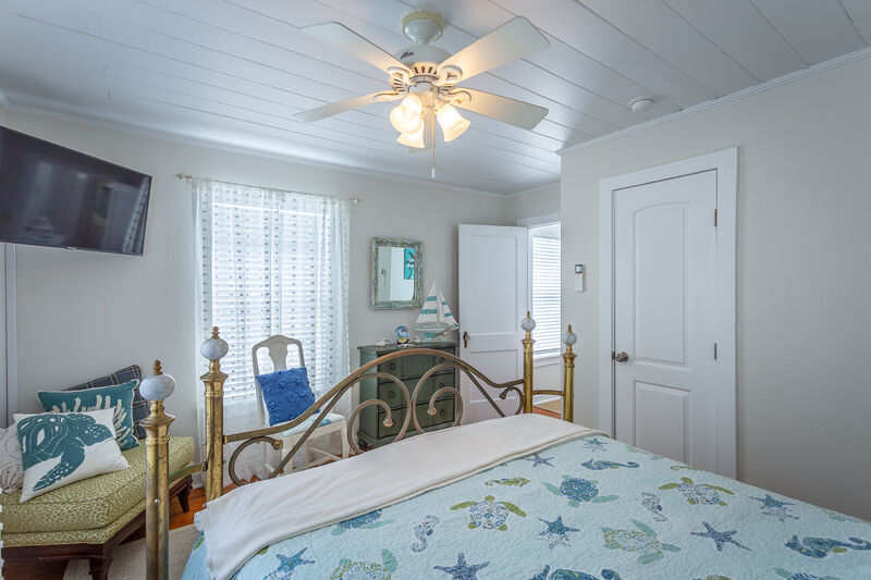 Harbor Point Vacation Rentals Sunview Cottage
