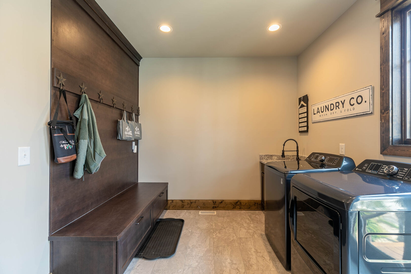 Grayling Lodge at Eagles Nest Blue Ridge Mountain Rentals