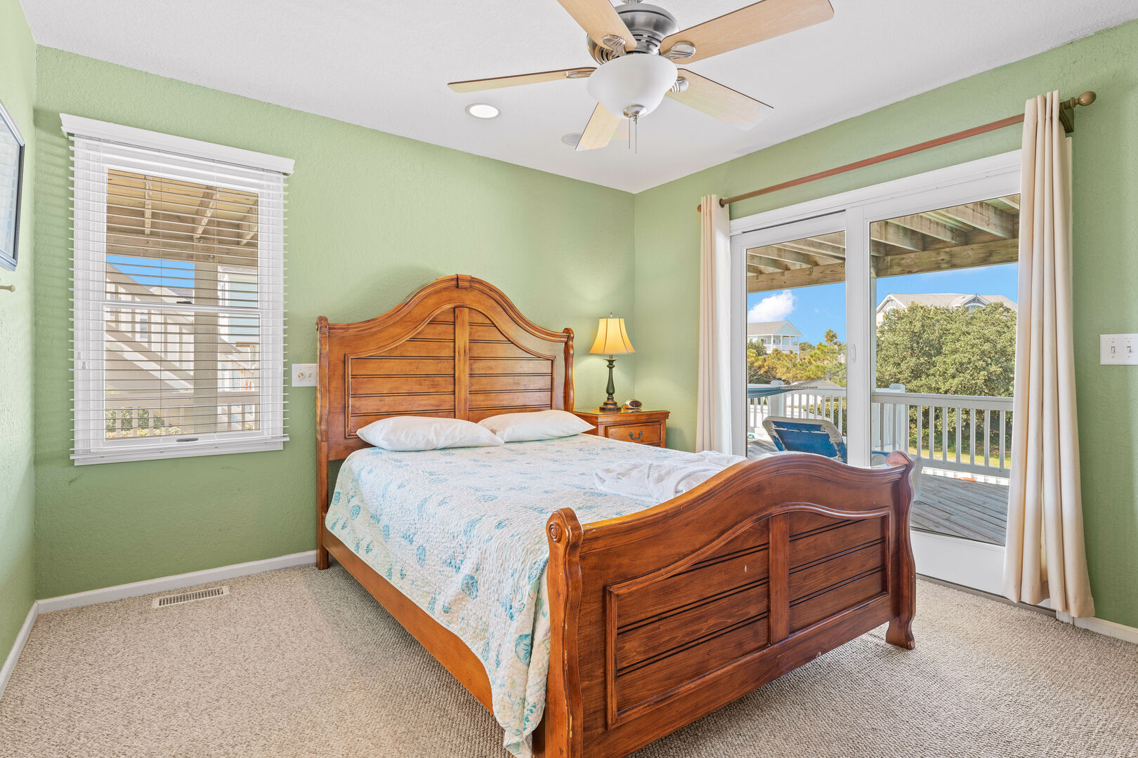 Book Our Beach Attitude Rental OBX Beach House Rental Paramount