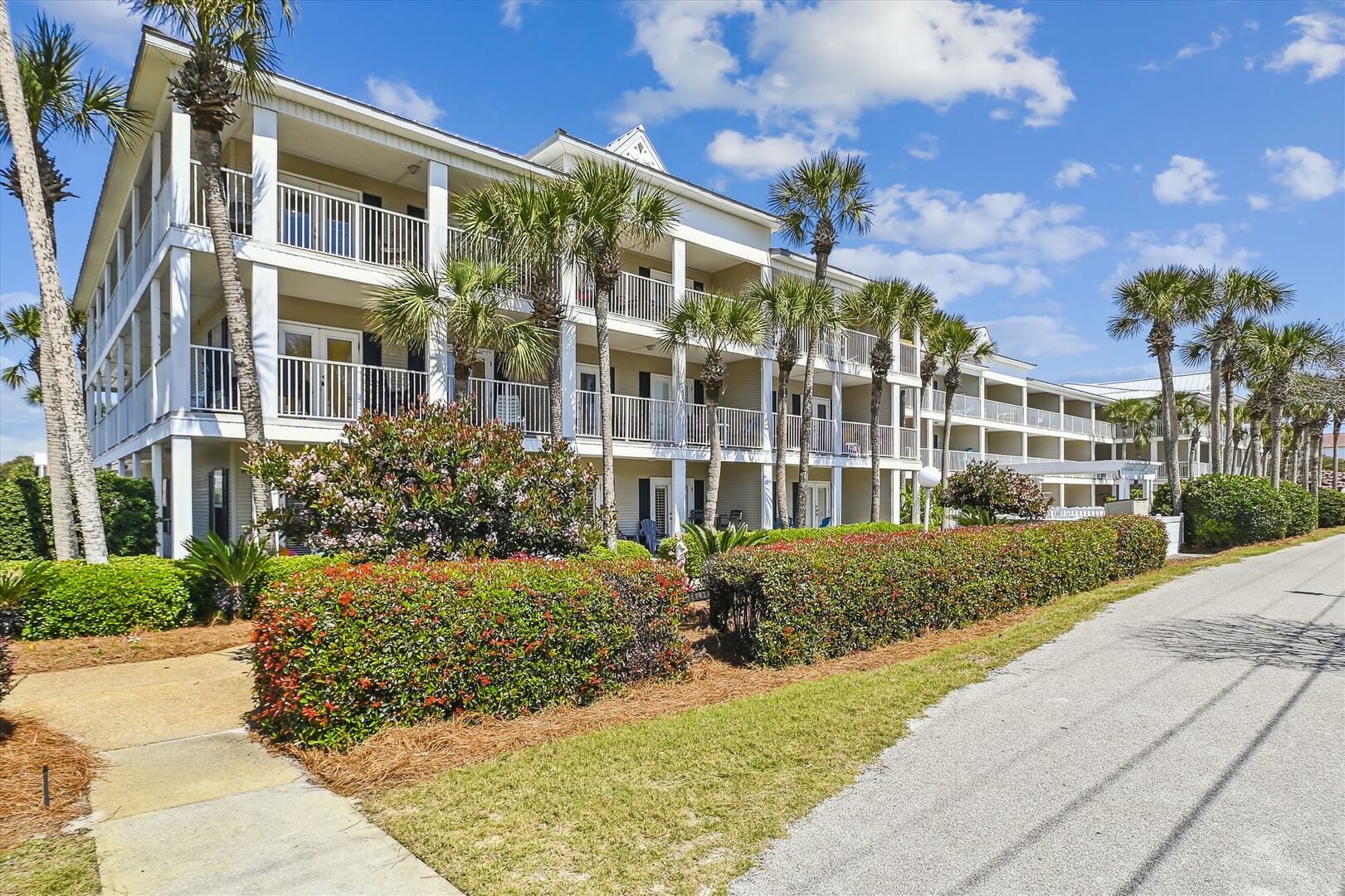 Forever Vacation Rentals Crystal Blu Grand Caribbean East in