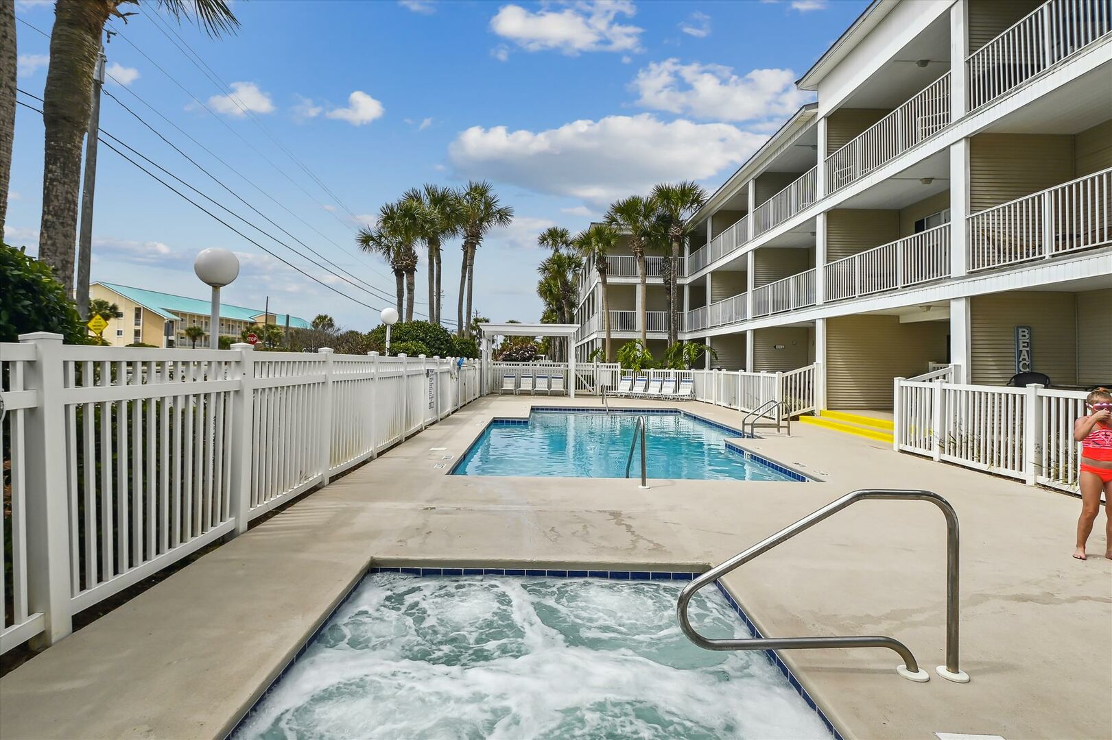 Forever Vacation Rentals Crystal Blu Grand Caribbean East in