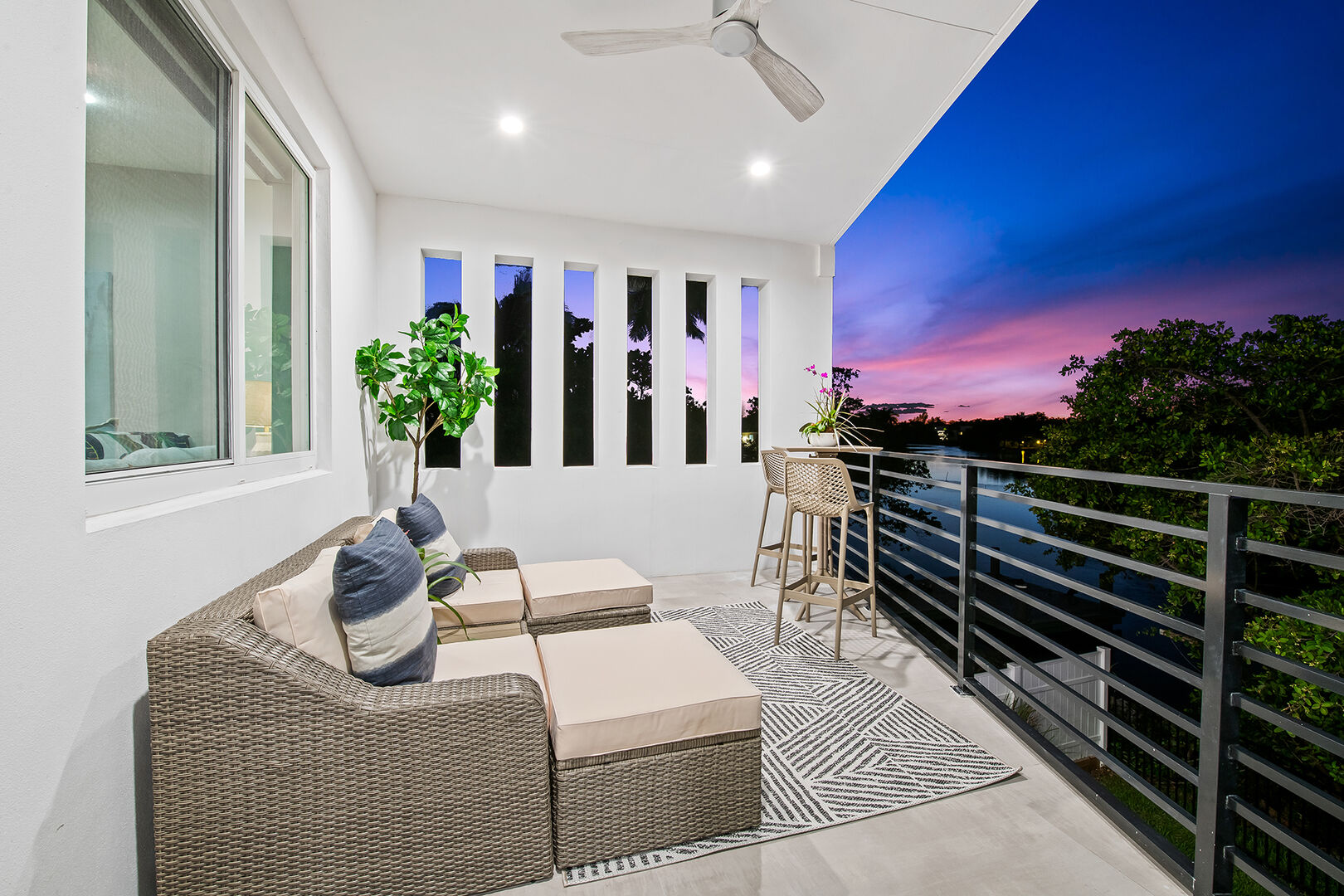 Book River House Waterfront Vacation Rental In Fort Lauderdale