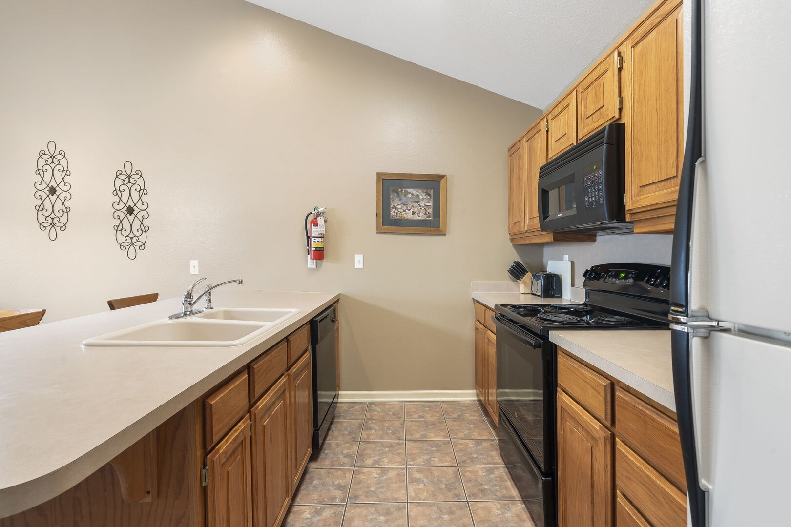 OakRidge Condo 702 A Thousand Hills Vacations