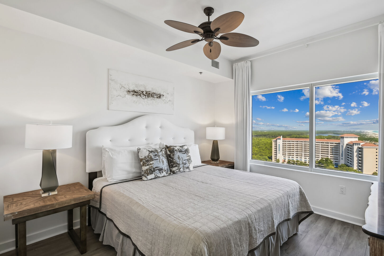 Forever Vacation Rentals Deja Blue Luau I in Walton County Destin