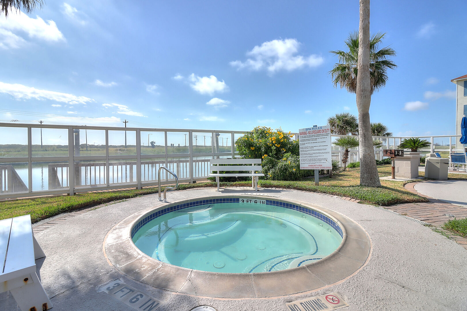 On Island Time Vacation Rentals Salty Moose Whitecap Beach in North