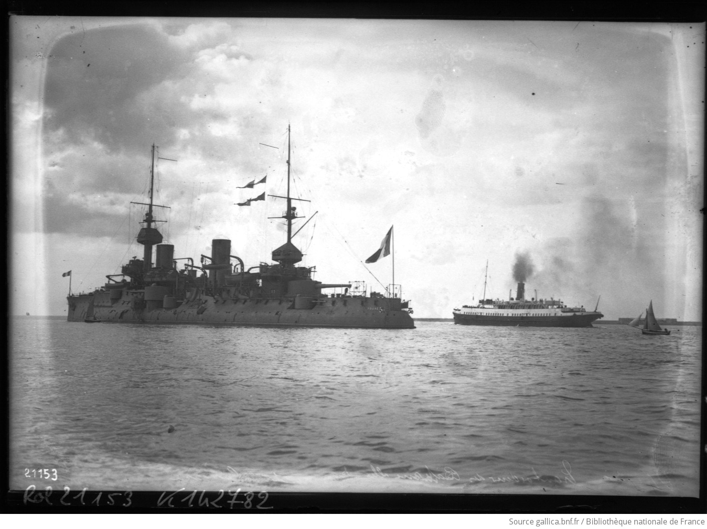 Cherbourg, le Nomadic, transbordeur des bateaux allemands, Bouvet
