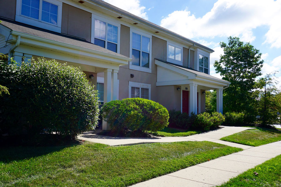 Apartments in Yardley PA The Edge at Yardley The Galman Group