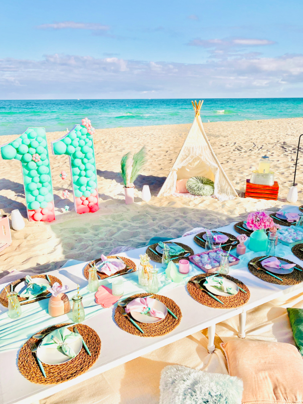 Teen Picnic for 8 (or more) Galpon Picnics Picnic Concierge in