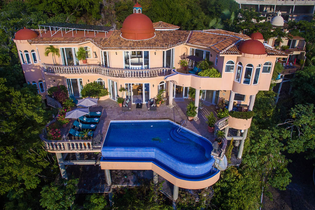 Introducing GalvanLuxe The new Face of Luxury Villa Rentals Galvan