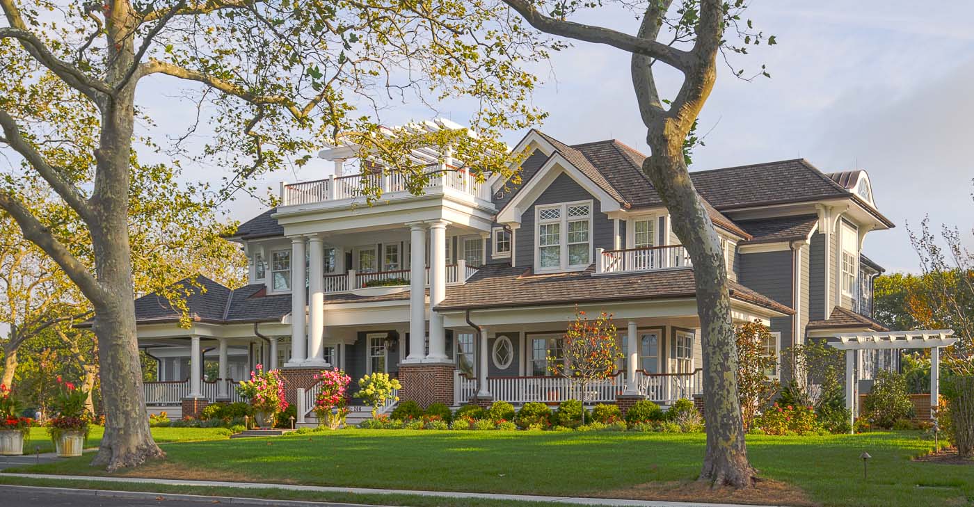 What Color Siding Goes With Red Brick? Color Combos 2020 Gambrick