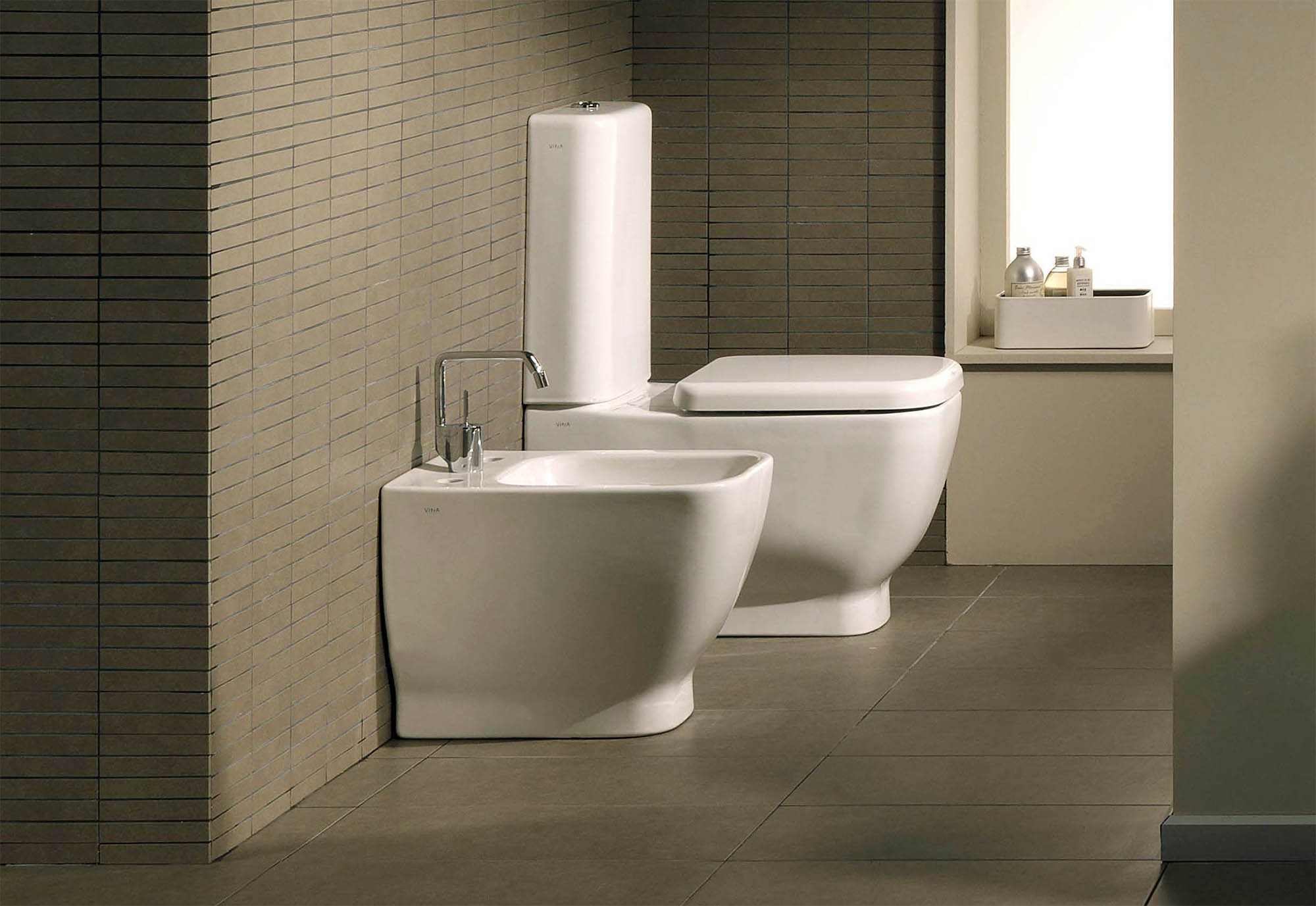 What Is A Bidet What Do They Do & How Do You Use It?