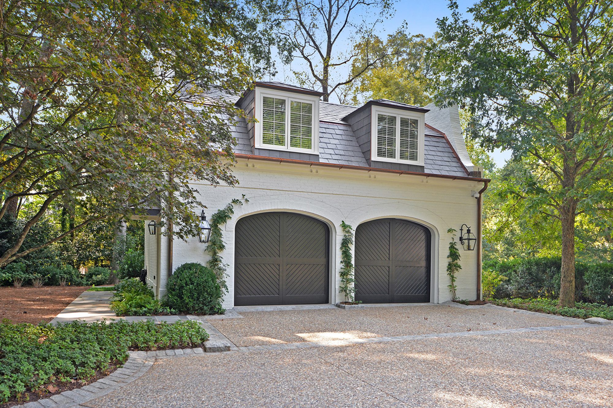 How To Paint Brick House Painting Tips, Tricks & Pictures