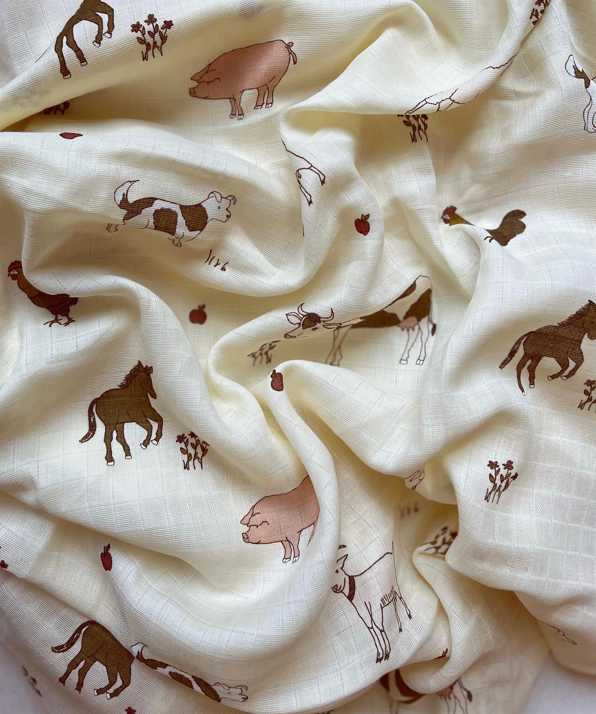 Muslin Blanket, Farmyard