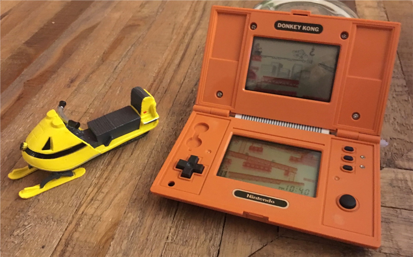 Game & Watch Gallery — Game Boy Essentials