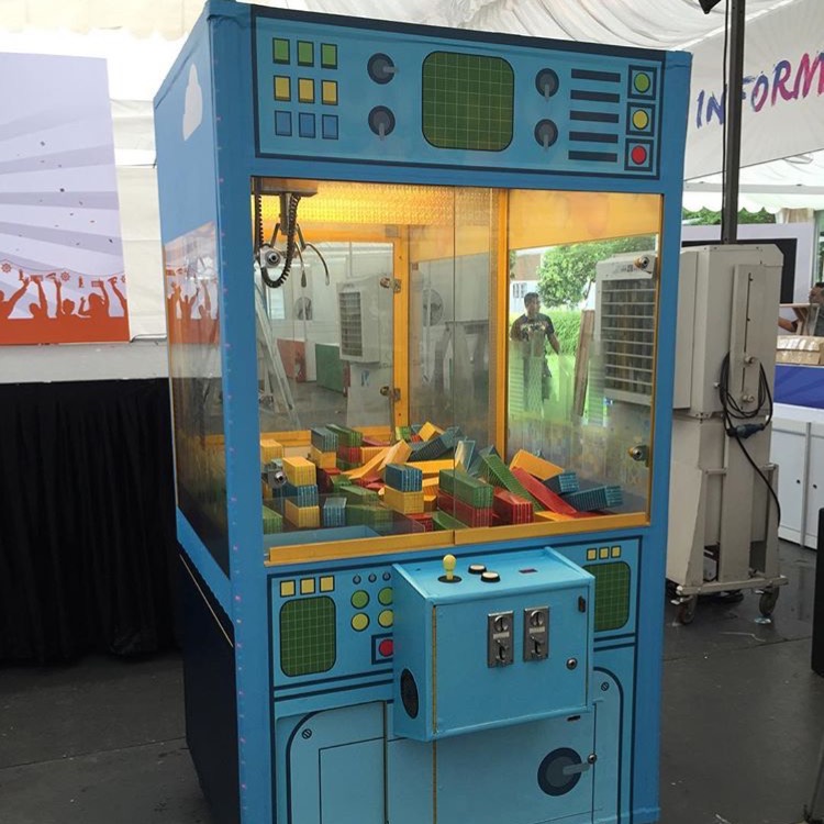 Toy Catcher Arcade Machine Rental Game Master