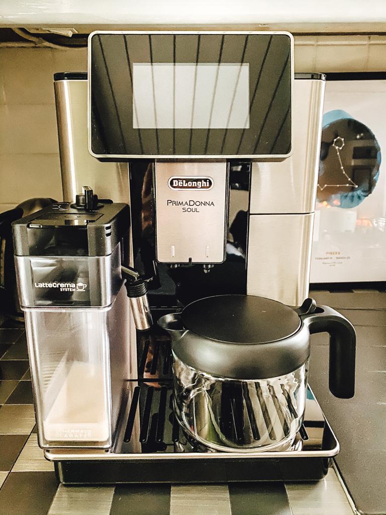 DeLonghi Primadonna Soul (ECAM 610.75) ☆ Gamer Girlz Blog