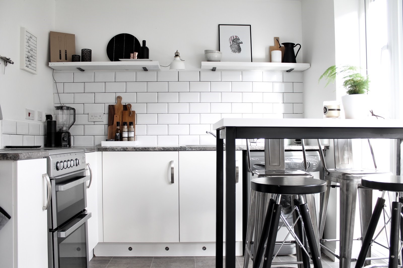 Hæv niveauet med Cult Furnitures nye Moda Barstole Gamersglobe.dk