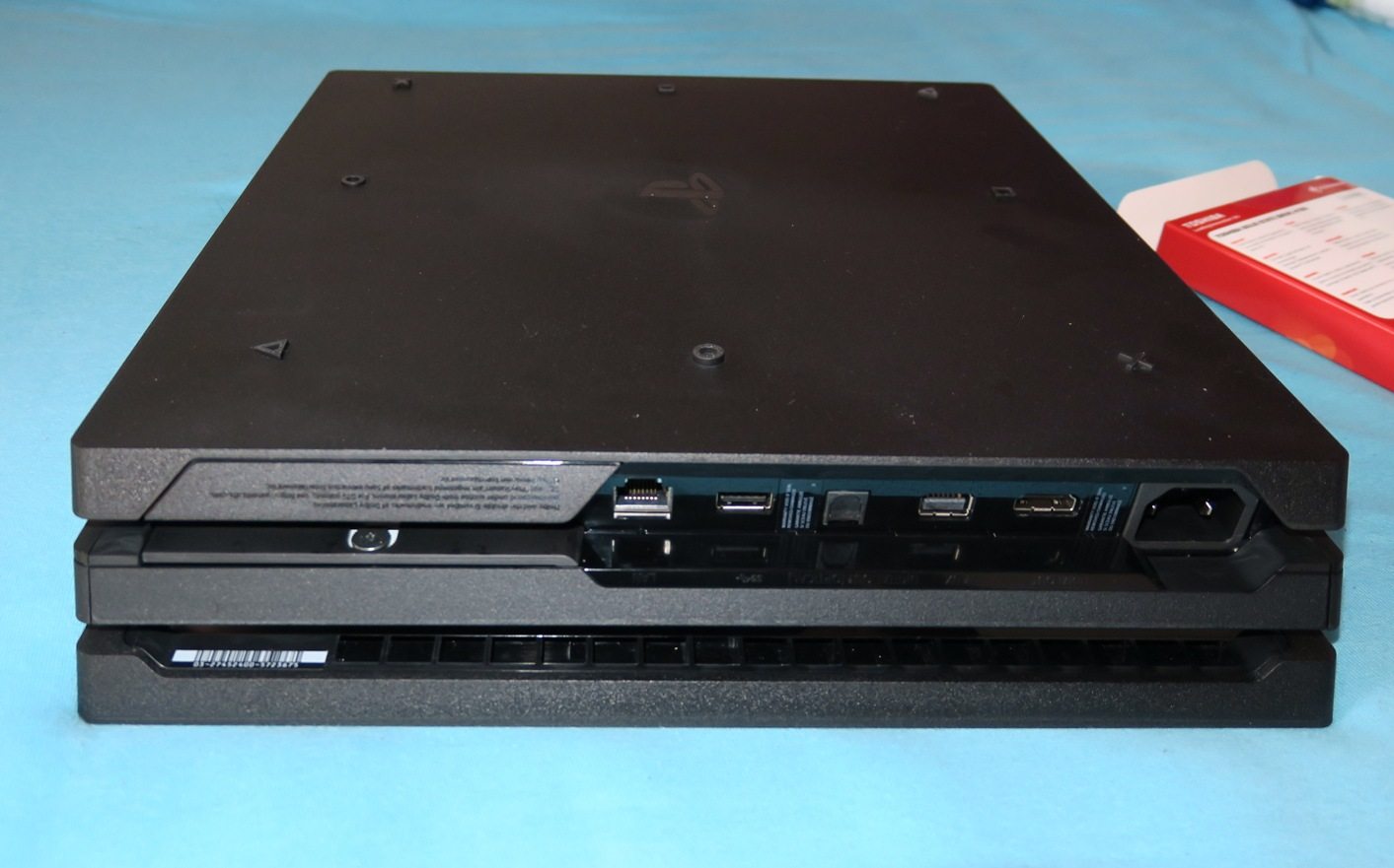 PlayStation 4 Festplatte tauschen Schritt für Schritt Gamer's