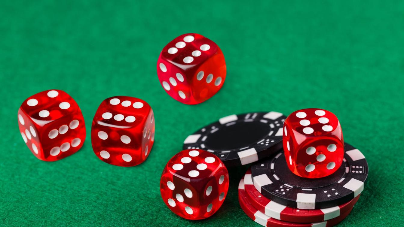 Liar's Dice Rules How to Play Liar's Dice