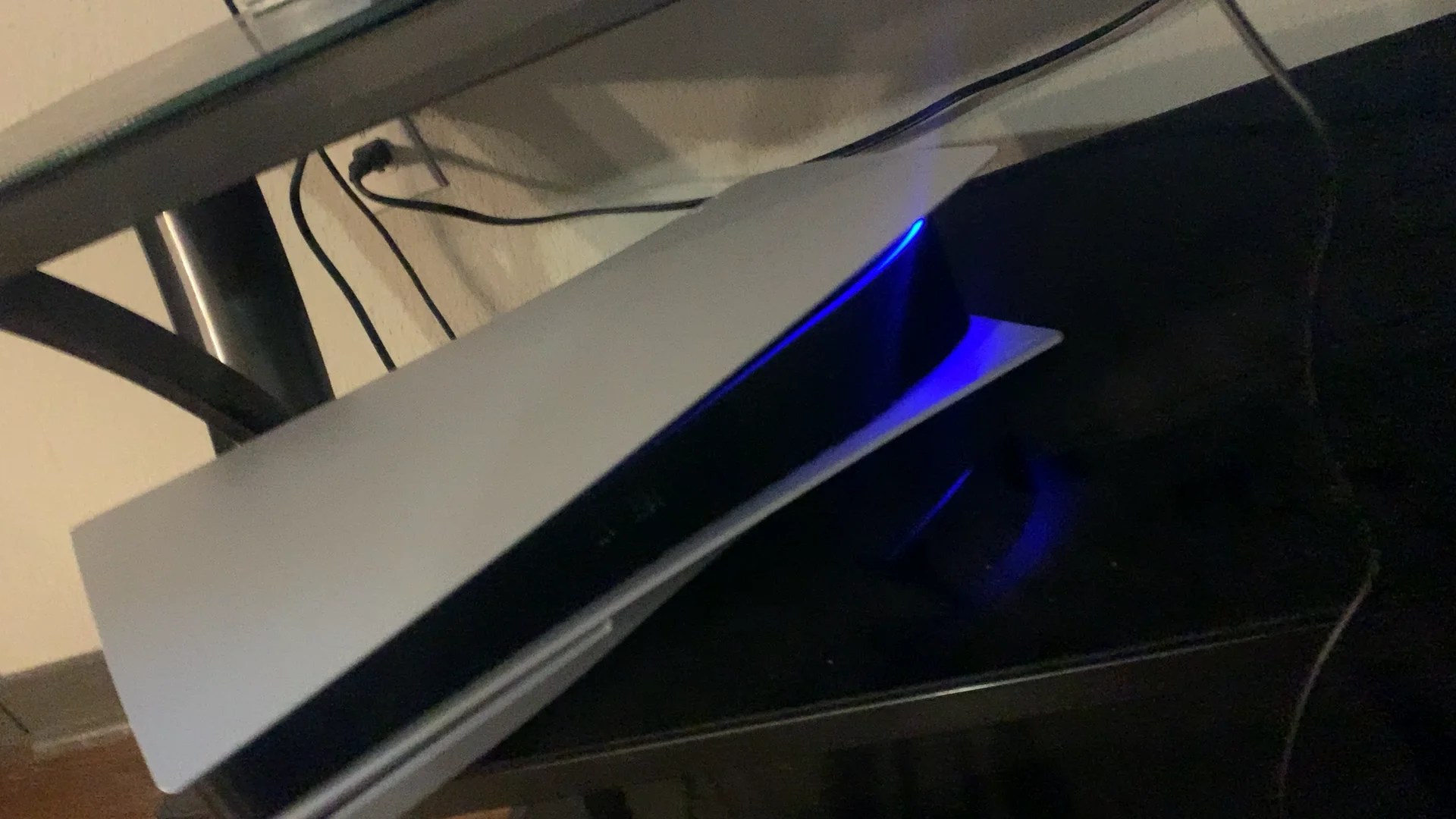 How to Fix Blinking Blue Light and Black Screen on PS5 GadgetAny