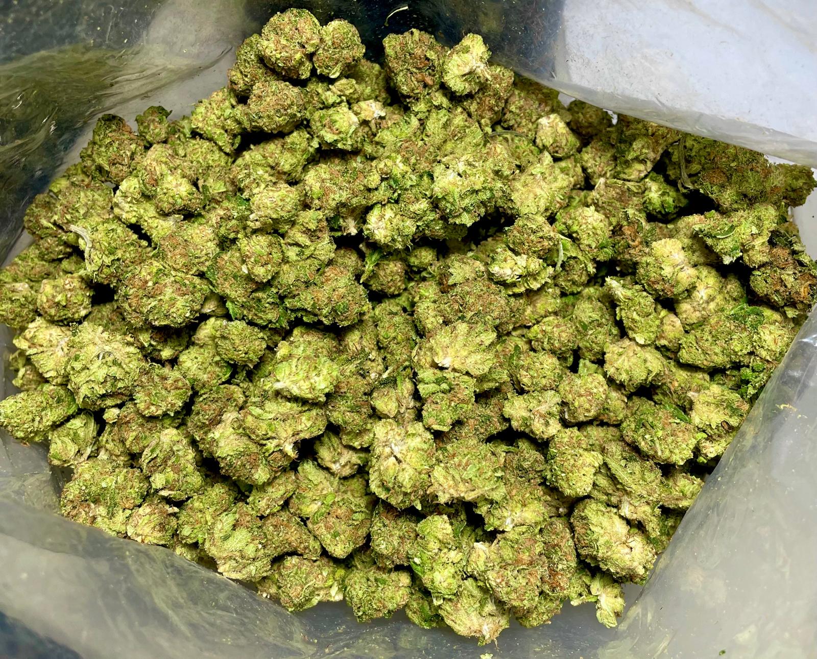 Buy Budget 58 Oz Pineapple Haze Online Canada Ganja Express