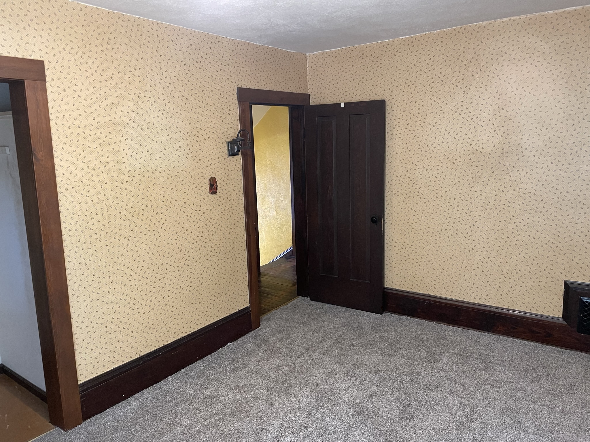 Mackey Real Estate Auction Gant Realty