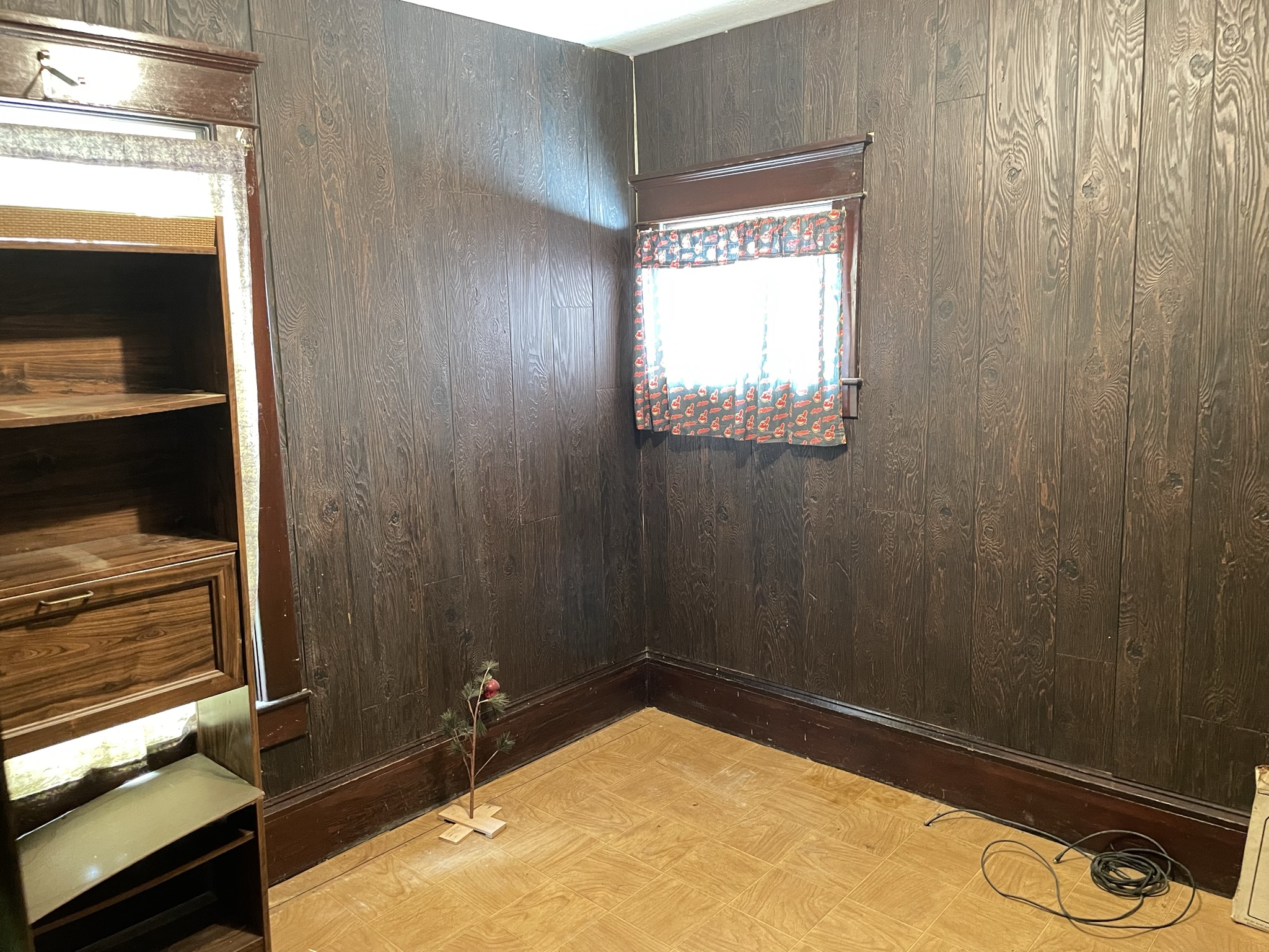 Mackey Real Estate Auction Gant Realty