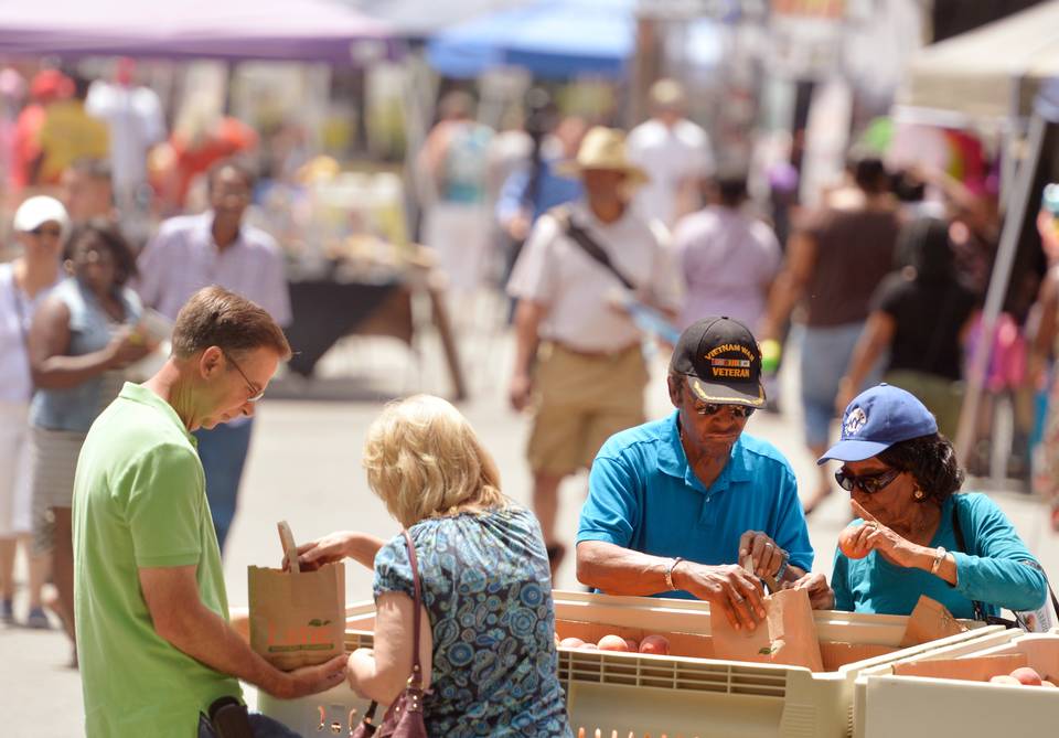 sweet georgia peach music festival 2023 Peach Council » Hundreds gather for Peach Festival