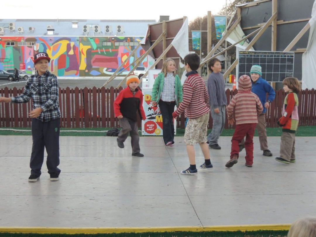 DanceOMat Gap Filler