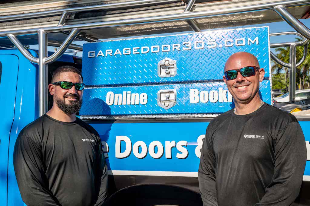 Contact Garage Door Company MiamiDade FL, Schedule Garage Door
