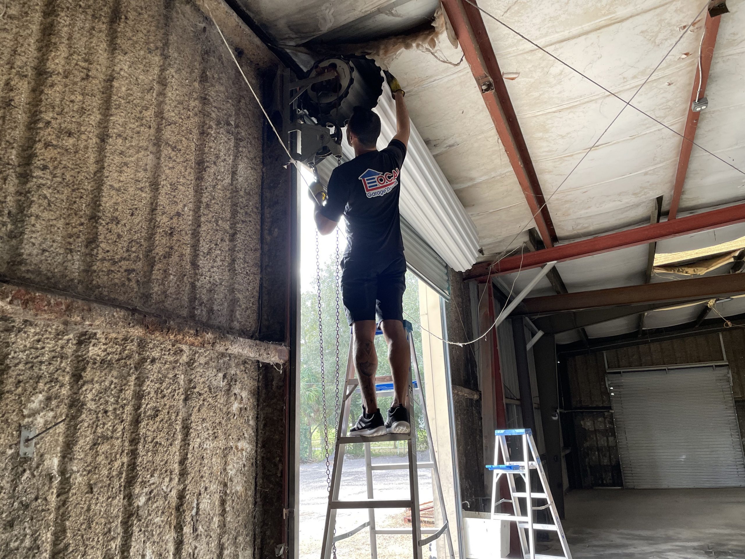 Local Garage Door Pros Commercial Roll Up Door Repair