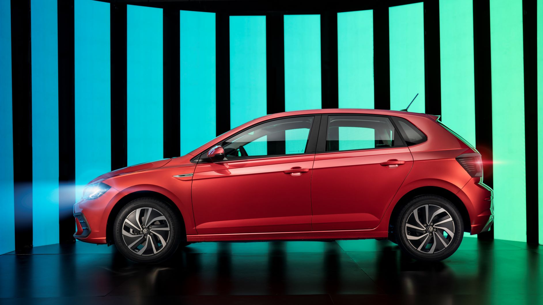 VW Polo 2023 ficha técnica, motorização, desempenho e tecnologias