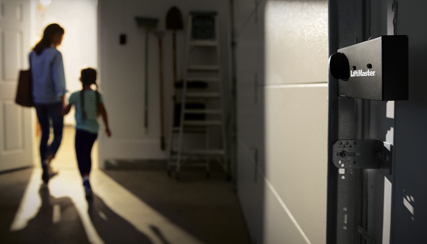 87504267 UltraQuiet Belt Drive Smart Opener with Camera Solution