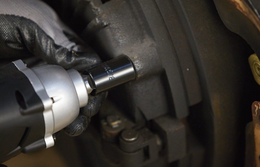 5 Best Impact Sockets for Your Garage Duties in 2022