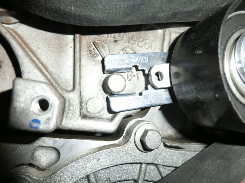 Ford CMax 1.6 litre TDCi diesel timing belt kit installation Garagewire