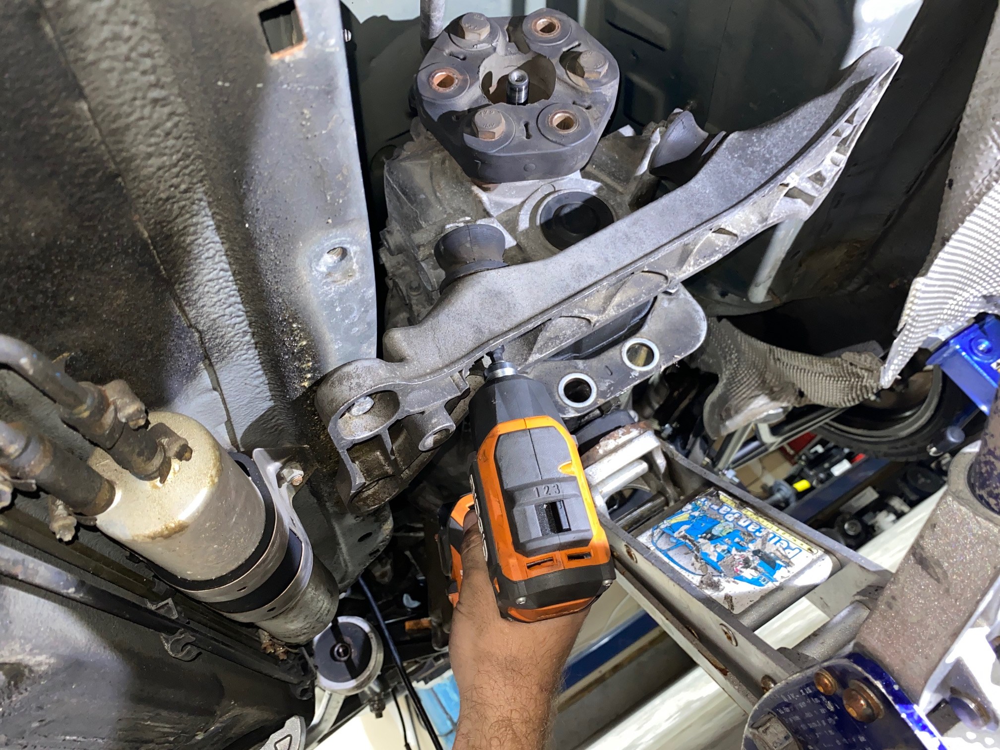 E46 Transmission Mount Installation Guide Garagistic